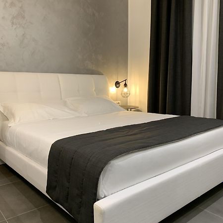 ApartHotel Bossi Milano Esterno foto